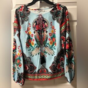 NWT cute blouse